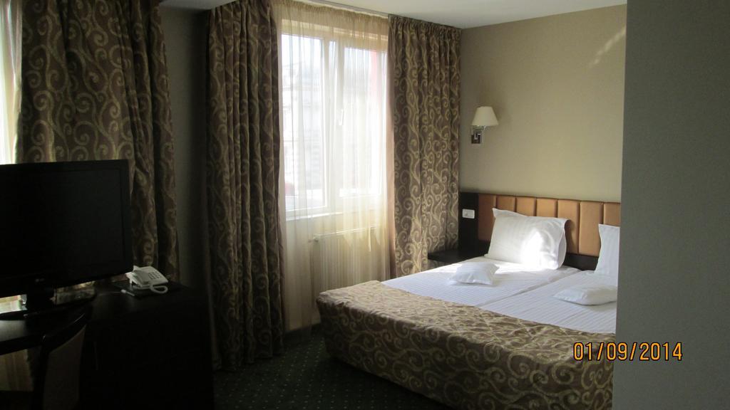 Hotel Bistrita Bacau Room photo